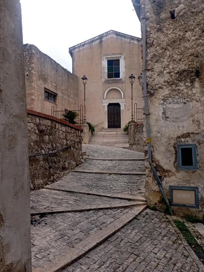 Апартаменты Casa Ines Maranola Экстерьер фото